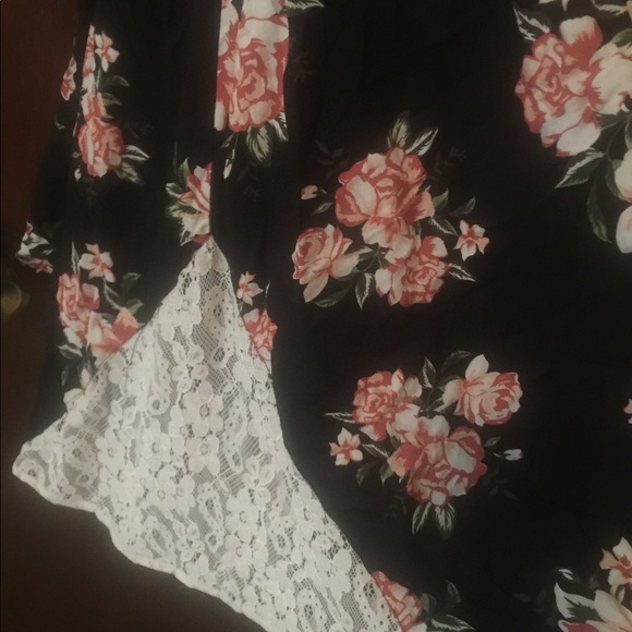 Torrid Rockabilly/Summer Dress size 1 - Picture 3 of 5